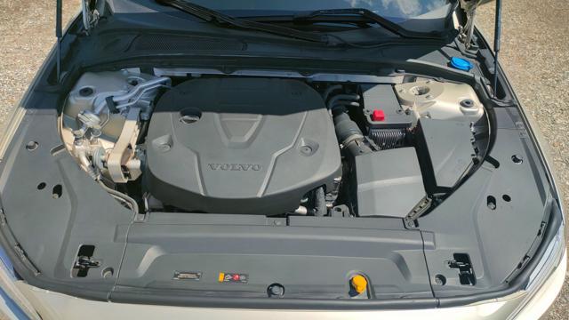 VOLVO S90 D3 Momentum 16.000KM UN PROPRIETARIO