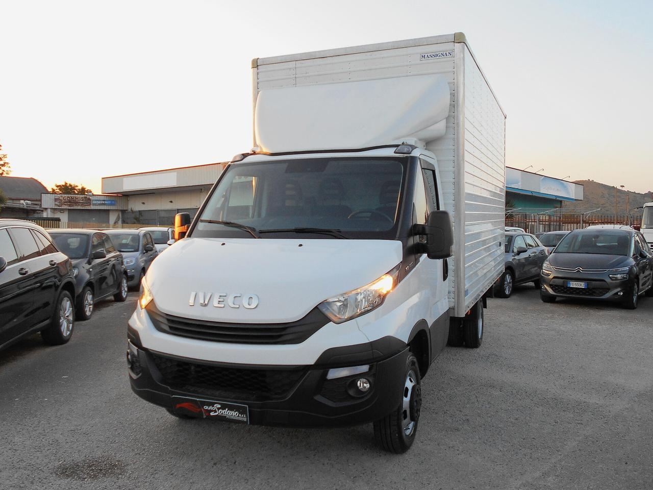 Iveco Daily 35c18 cabinato