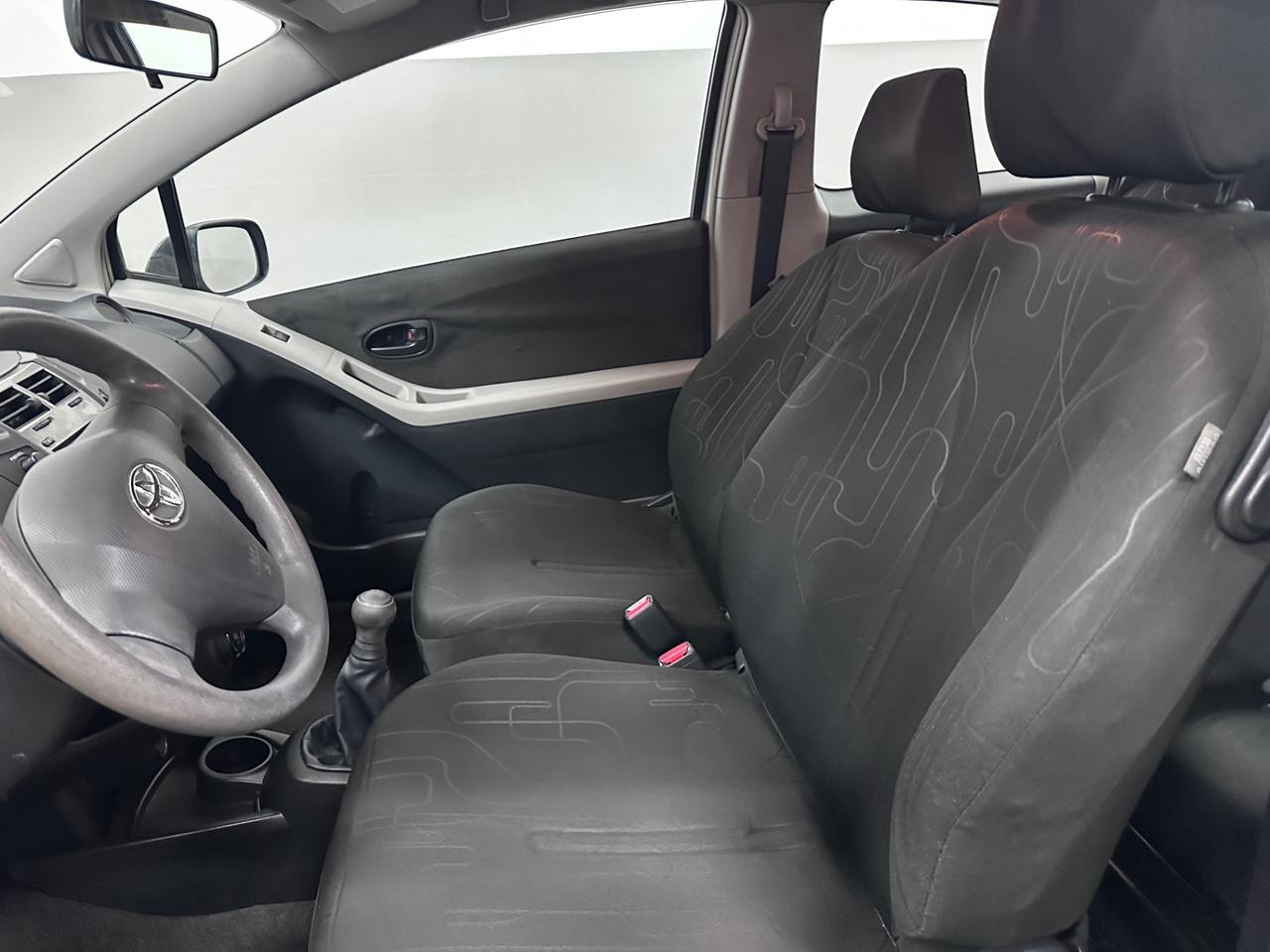 Toyota Yaris 1.0 3 porte Sol 2010