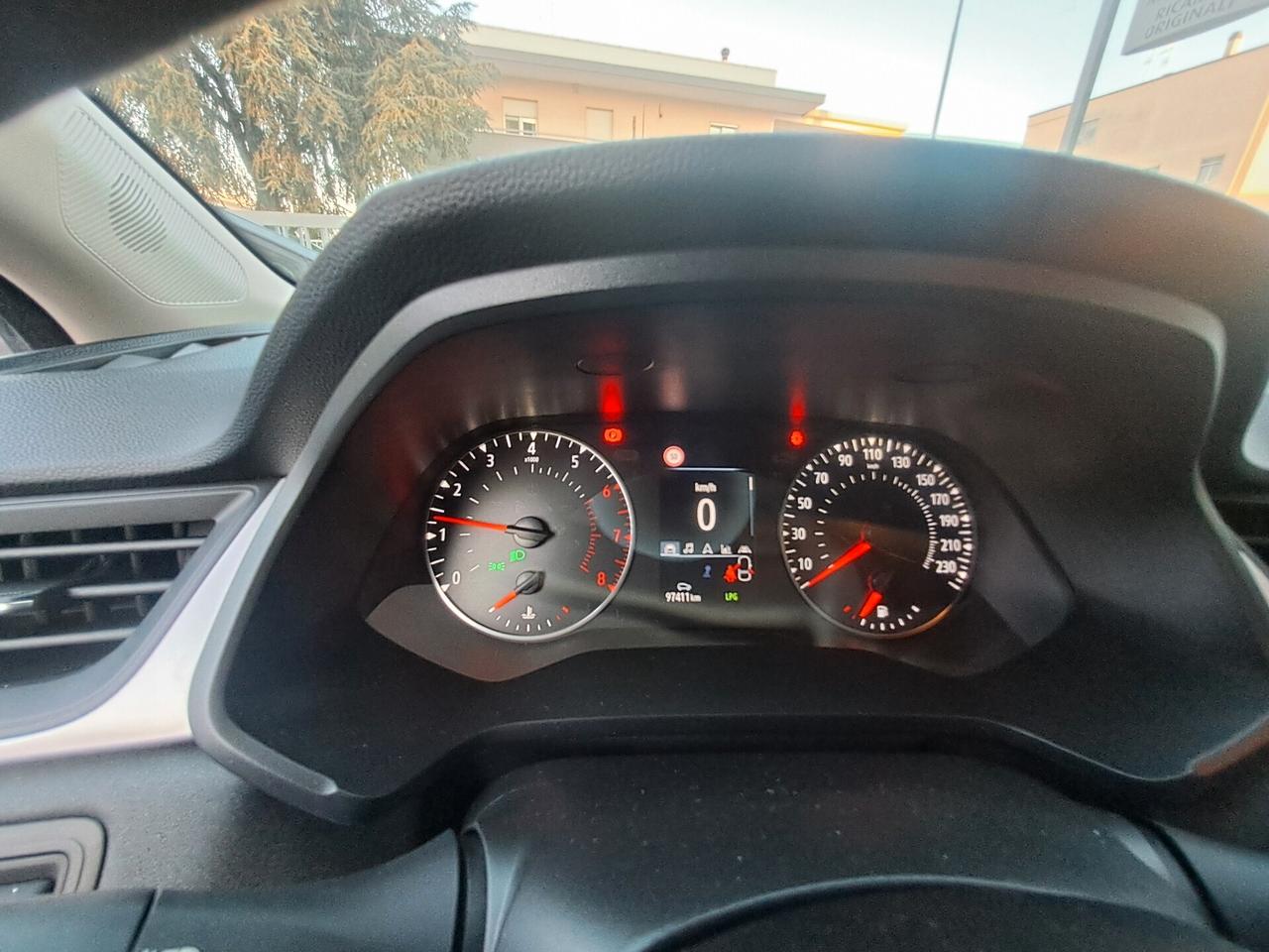 Renault Captur TCe 100 CV GPL FAP Intens