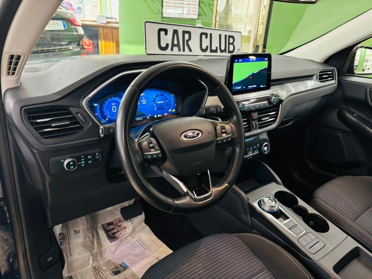 Ford Kuga 1.5 TDCI 120cv Autom. 2WD Titanium