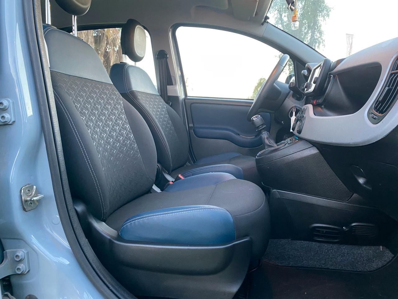 FIAT - Panda - 1.0 FireFly S&S Hybrid City Cross - NEOPATENTATI - FINANZIABILE - PERMUTE