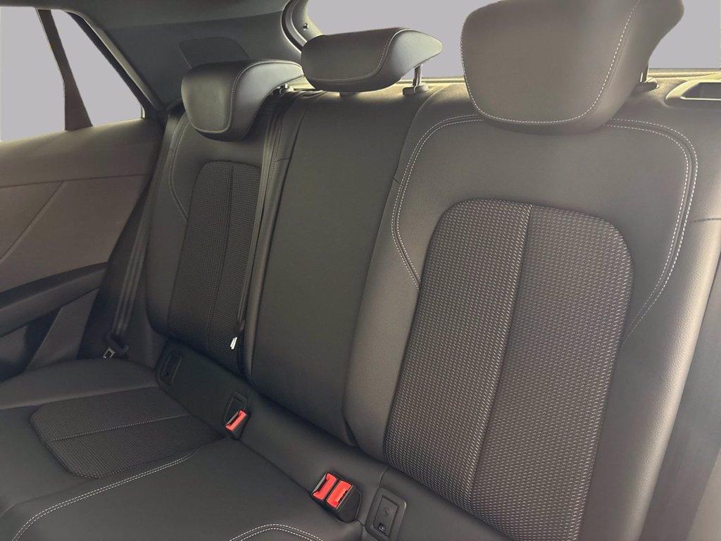 AUDI Q2 35 2.0 tdi identity black s-tronic del 2026