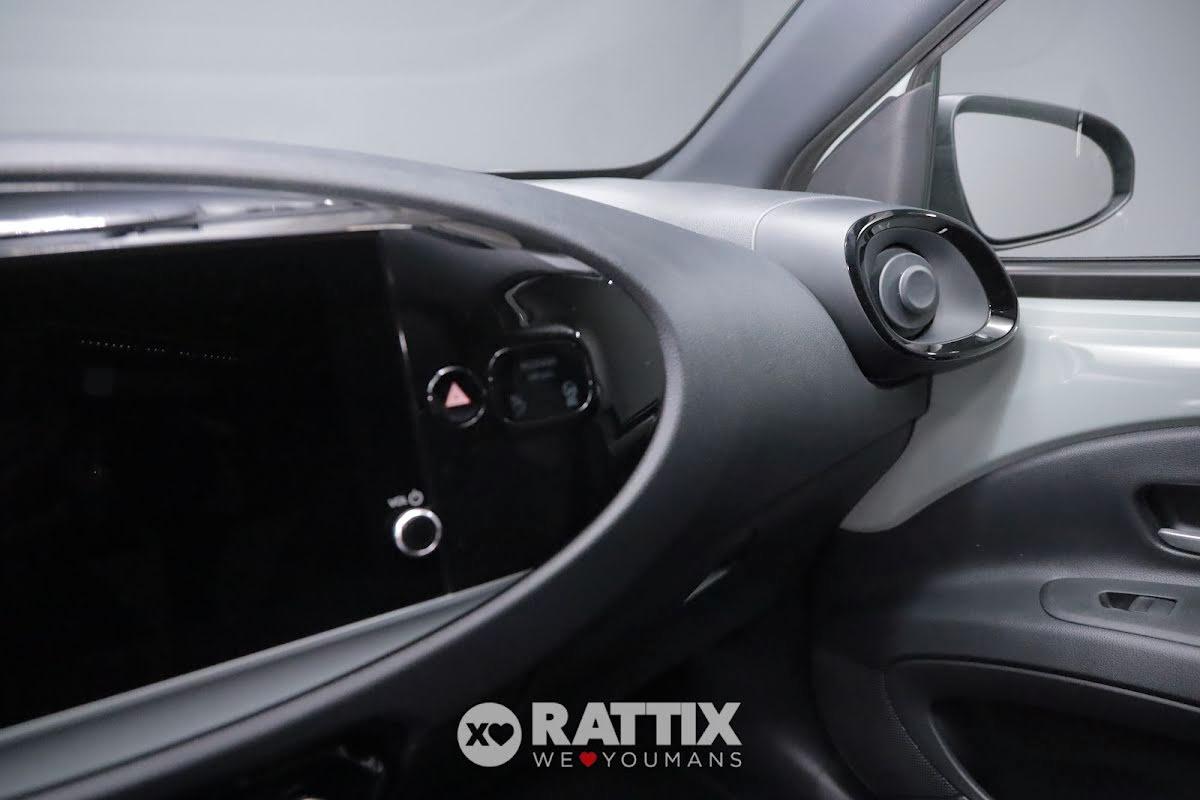 Toyota Aygo X 1.5 Hybrid Icon e-CVT