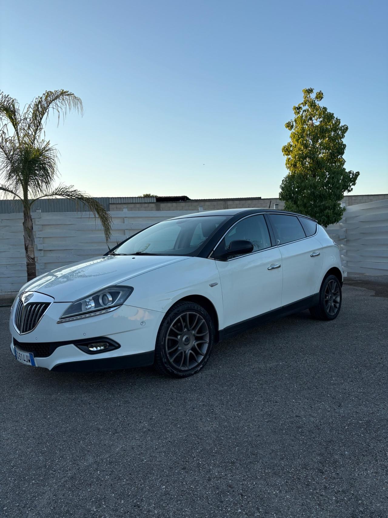 Lancia Delta 1.6 MJT adatta a neopatentati