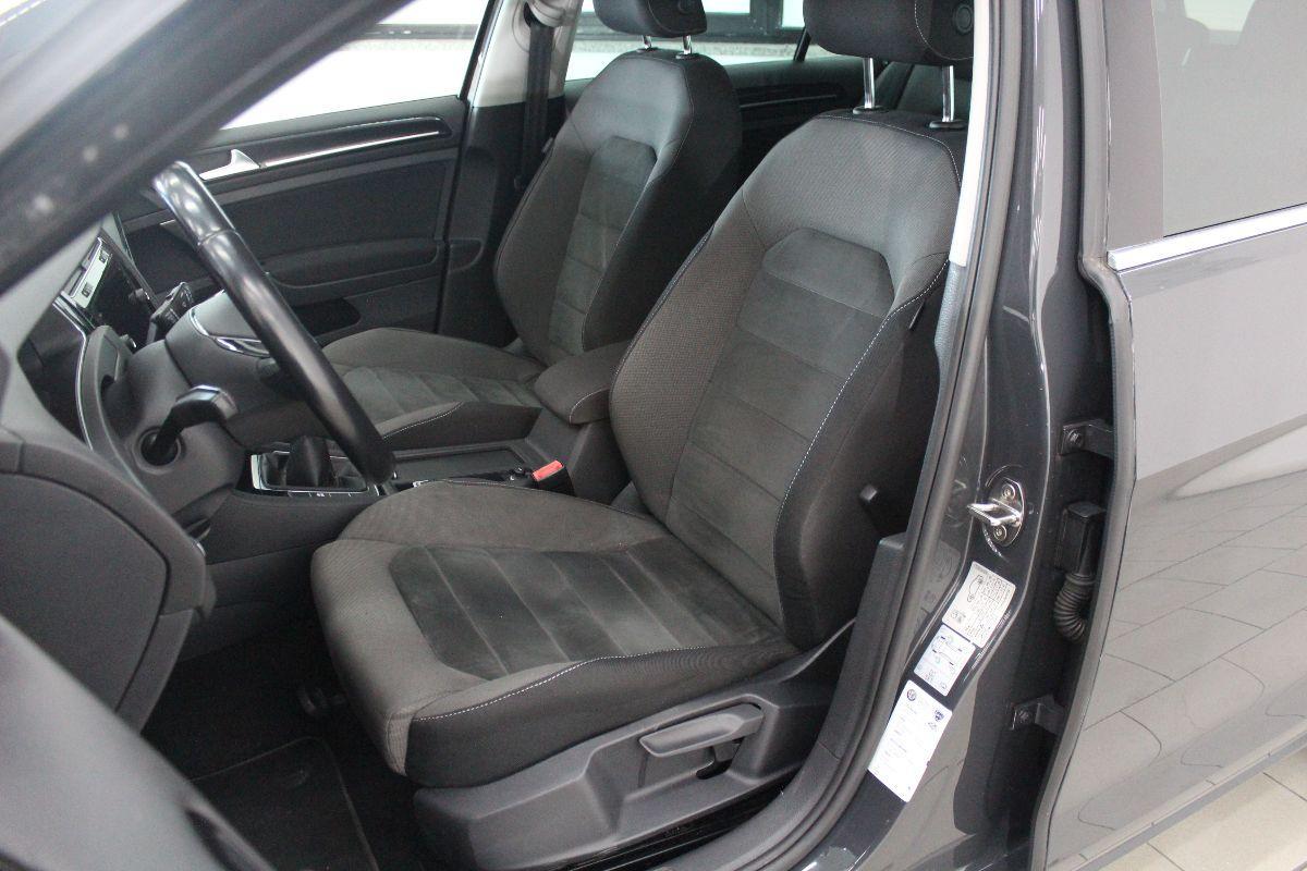 VOLKSWAGEN - Golf - Variant 1.6 TDI 115CV Executive BMT