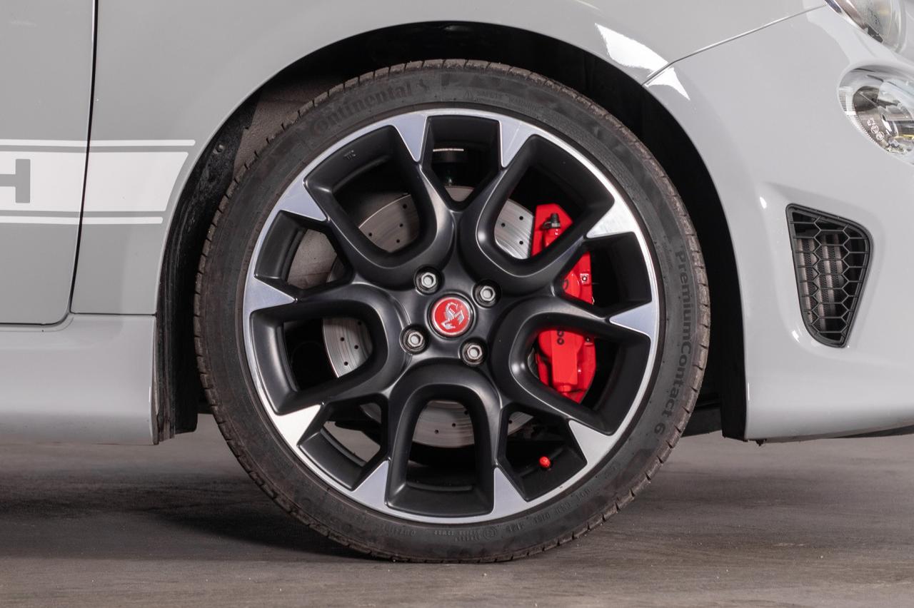 Abarth 595 1.4 Turbo Esseesse Competizione 180cv Akrapovic