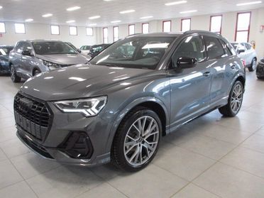 Audi Q3 SUV (35) Blackline 2.0 TDI 150CV S-Tronic