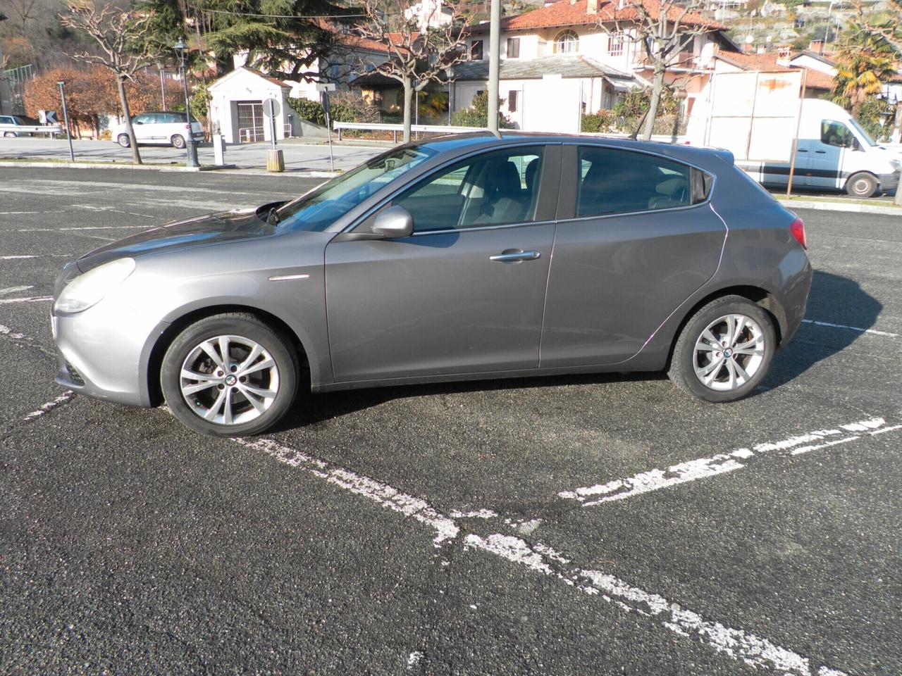 Alfa Romeo Giulietta 1.6 JTDm-2 105 CV Progression