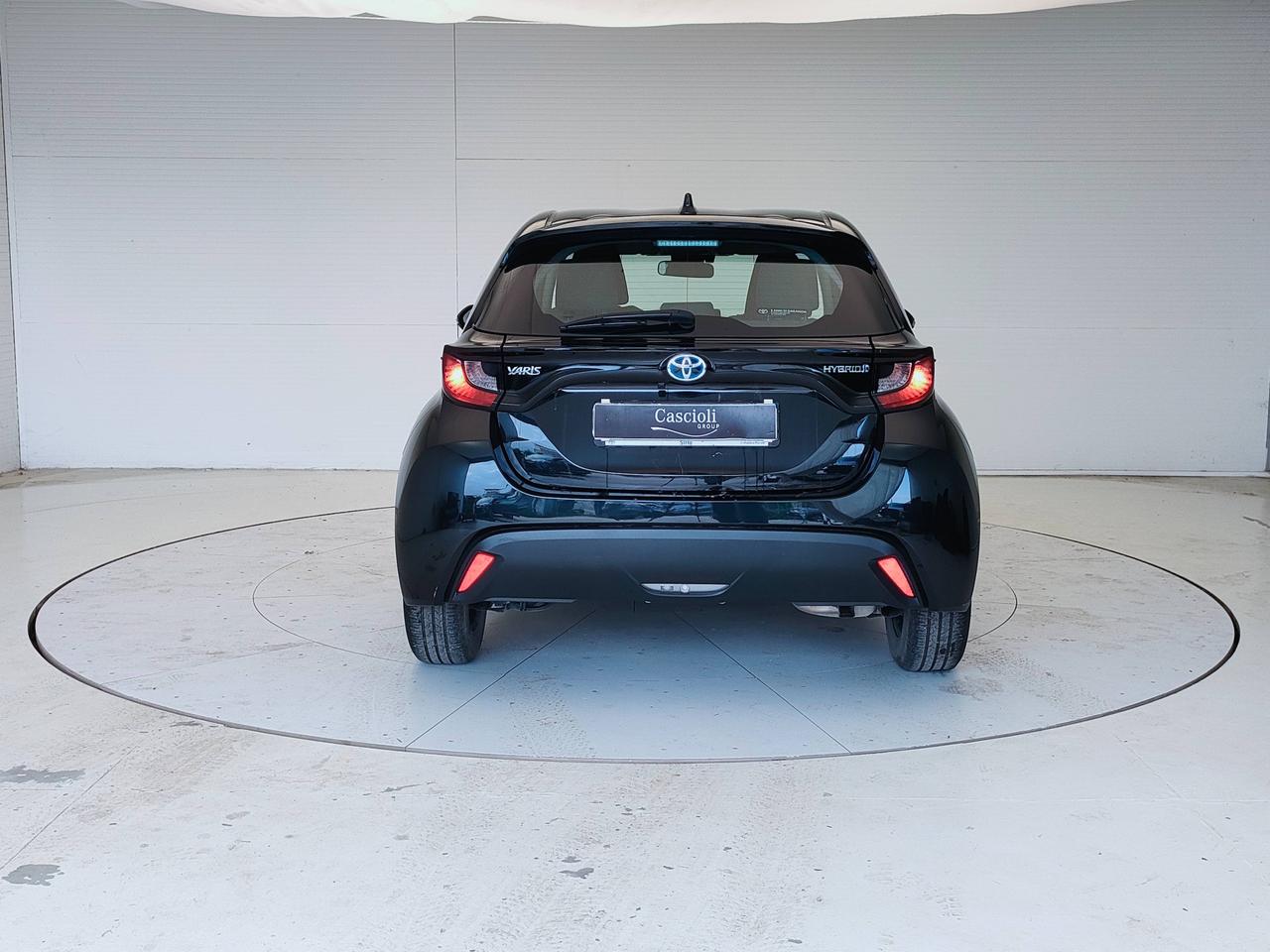 TOYOTA Yaris IV 2020 - Yaris 1.5h Active