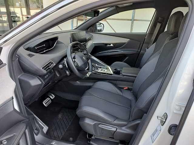 Peugeot 3008 BlueHDi 130 S&S EAT8 GT