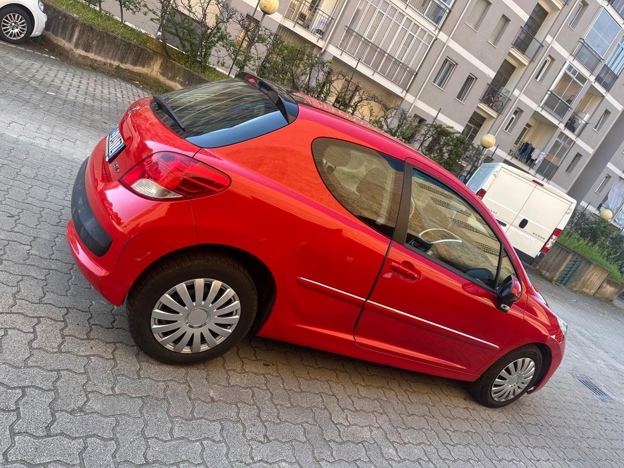 Peugeot 207 Plus 1.4 8V 75CV 3p. ECO GPL