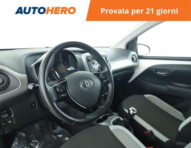TOYOTA Aygo 1.0 VVT-i 69 CV 5 porte x-cool TSS