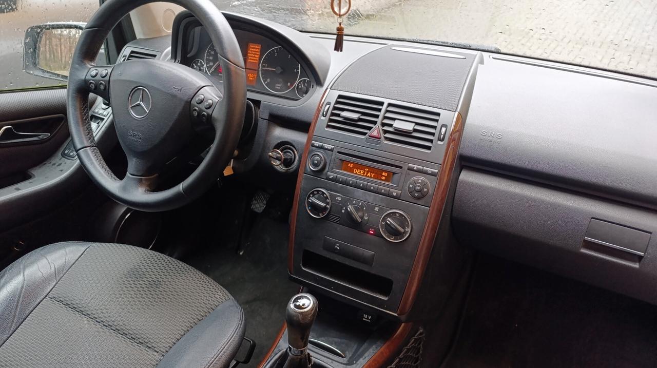 Mercedes-benz A 200 180 CDI Avantgarde