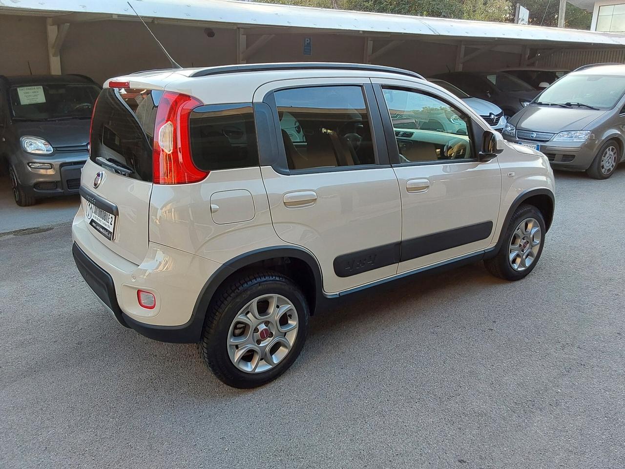 Fiat Panda 1.3 MJT 75 CV 4x4 Trekking con (ELD)