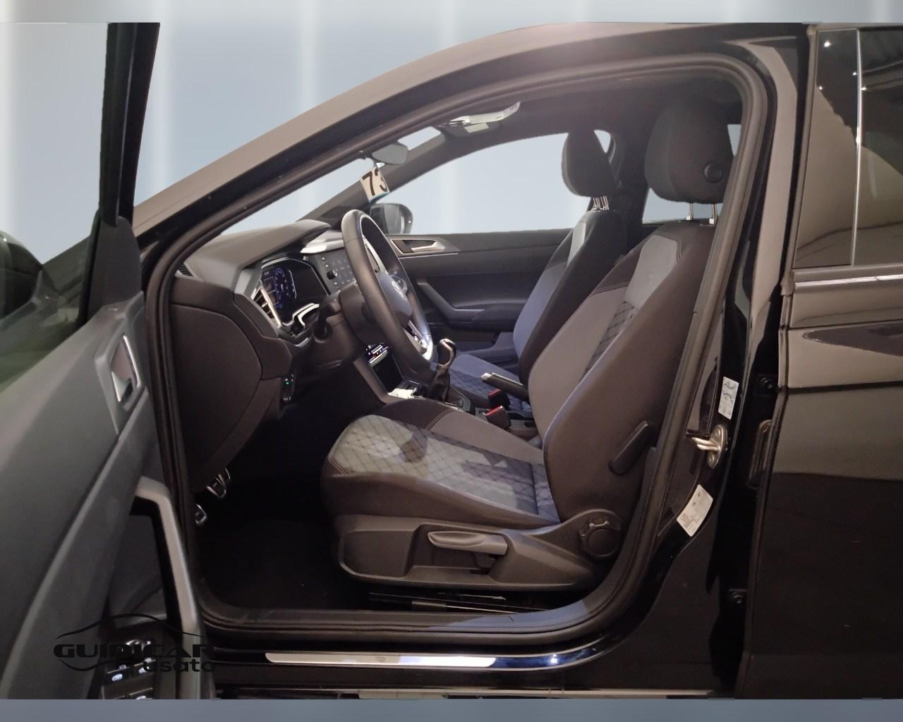 VOLKSWAGEN Taigo - Taigo 1.0 tsi R-Line 110cv