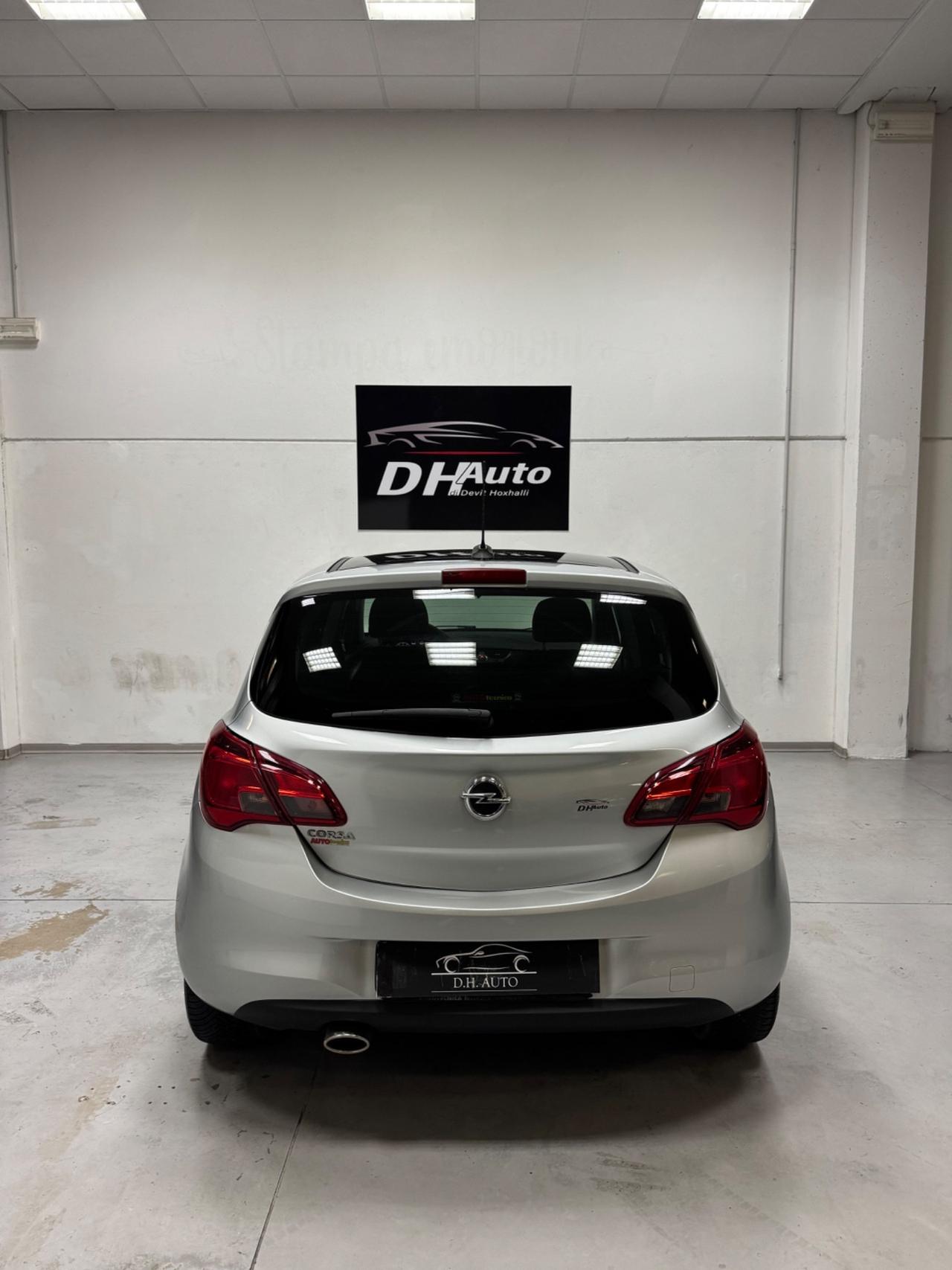 Opel Corsa 1.4 90CV GPL Tech 5 porte b-Color