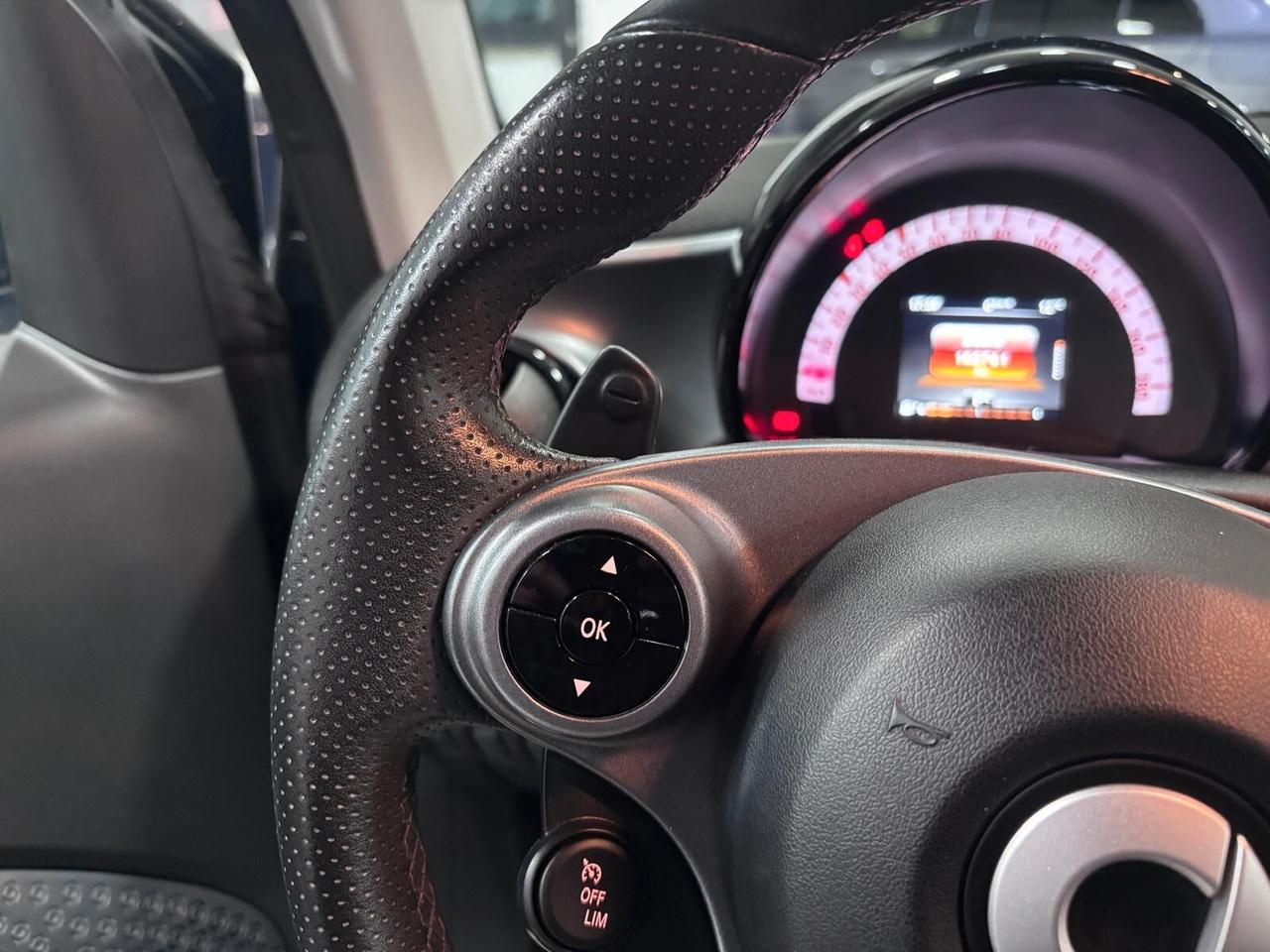 SMART FORTWO TWINAMIC PRIME CABIO LED-CLIMA