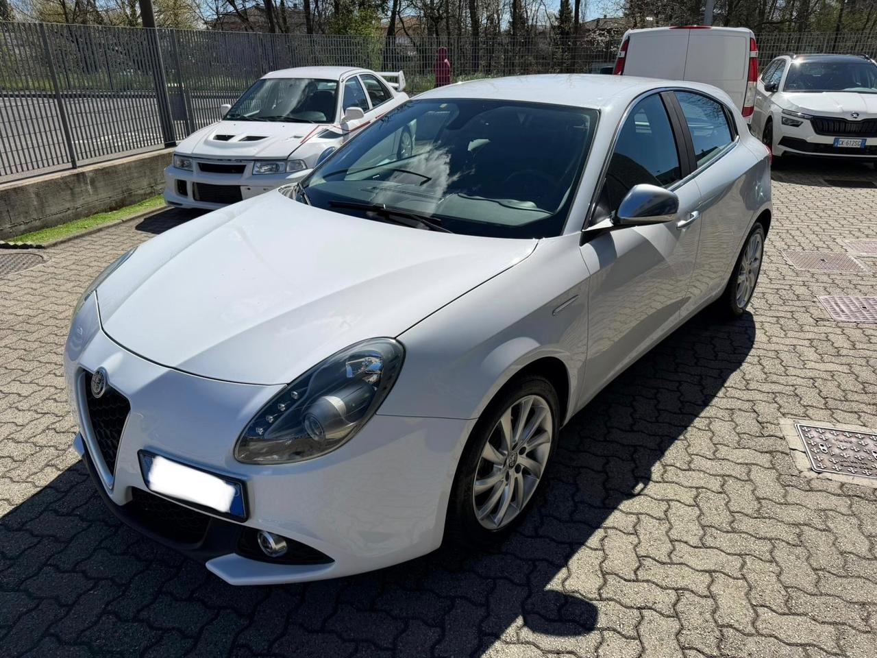 Alfa Romeo Giulietta 1.6 JTDm TCT 120 CV Super automatica