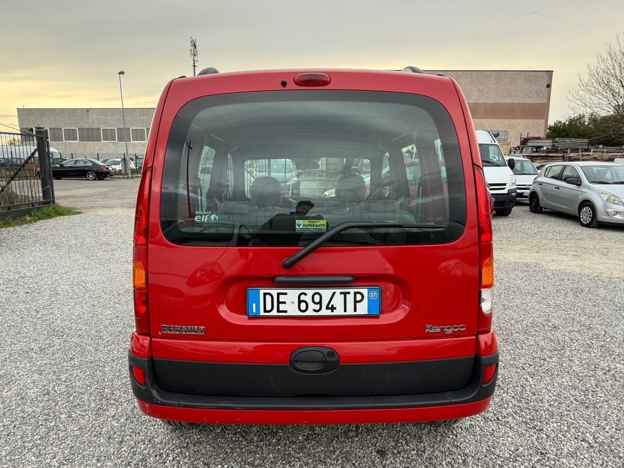 Renault Kangoo 1.6 16V 5p. BenzMetano Luxe