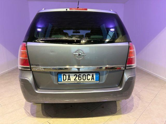 OPEL Zafira 1.8 16V VVT Cosmo