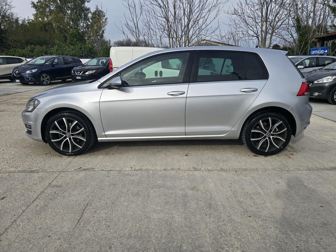 Volkswagen Golf 1.6 TDI 5p. Trendline BlueMotion T