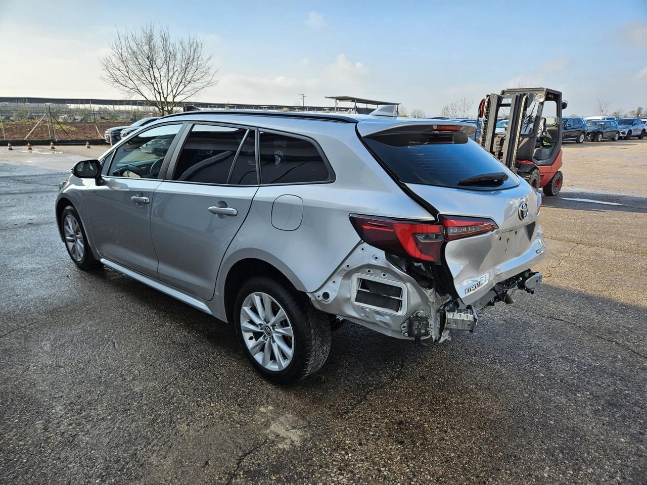 Toyota Corolla Touring Sports 1.8h auto START