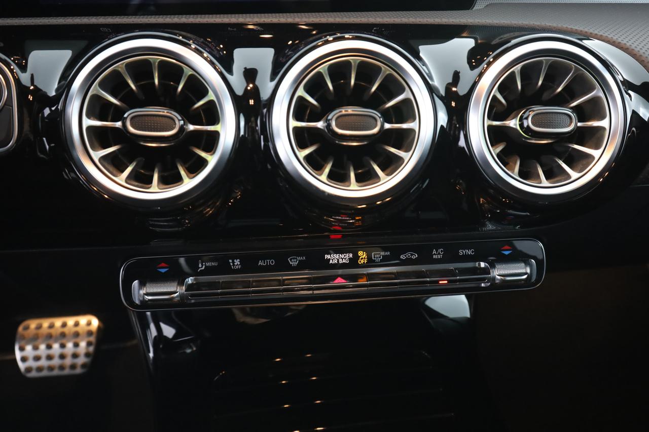 MERCEDES Classe A (W177) A 180 d Automatic Premium