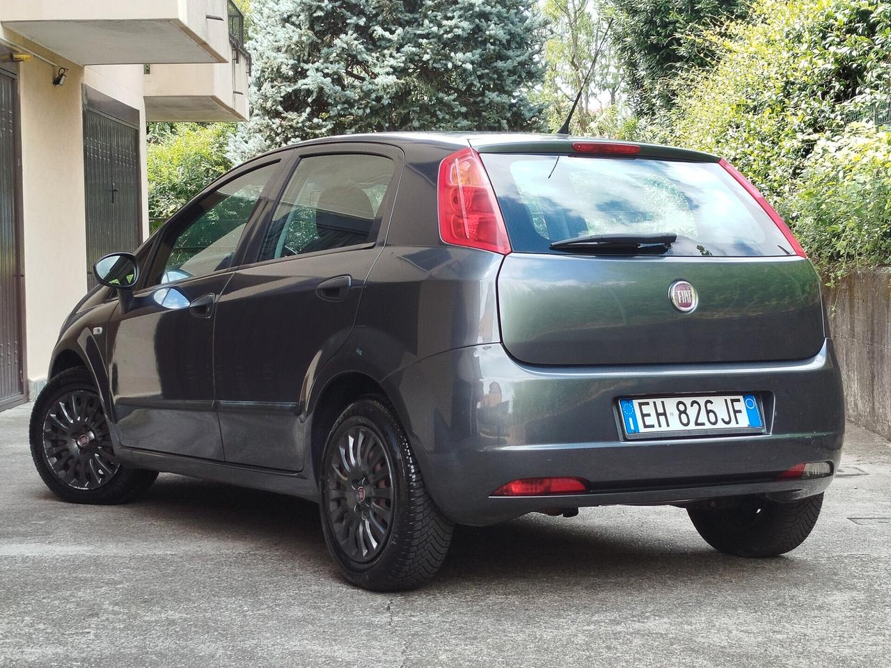 Fiat G. Punto 1.3 Multijet 75cv / 61.500 / Neopatentati