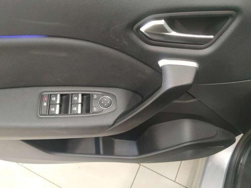 Renault Captur 1.6 E-Tech hybrid Techno Fast Track 145cv auto