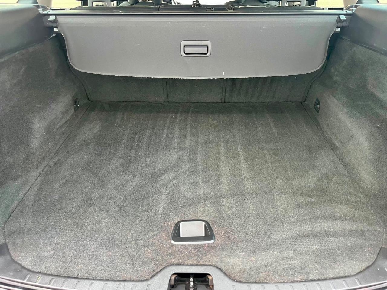 Volvo XC60 2.0d 2014 147.000km autocarro N1 perfetta