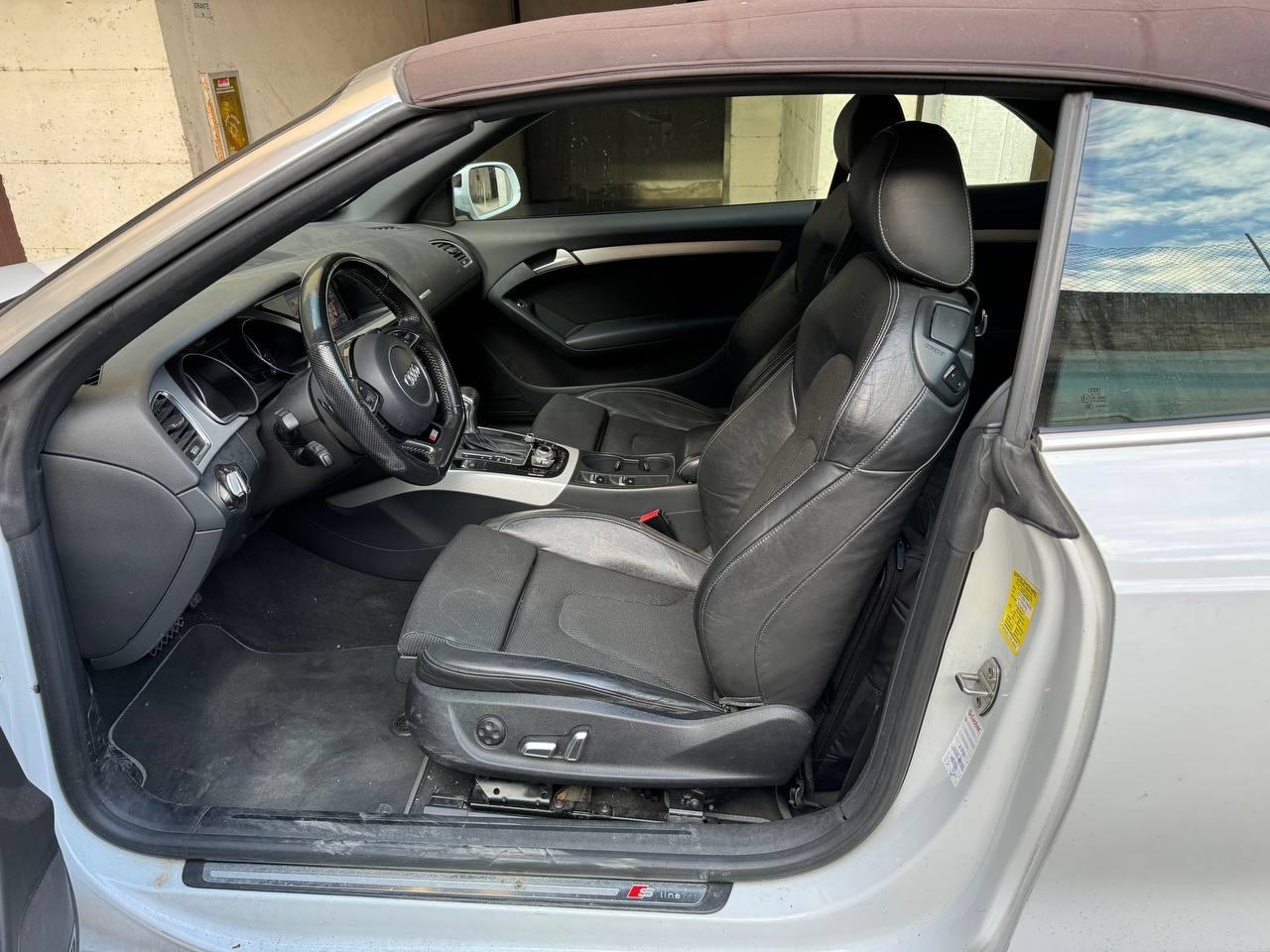 Audi A5 Cabrio 2.0 TDI S-LINE