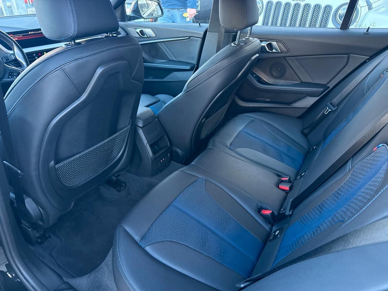 BMW 116 Msport auto / SERVICE IN BMW