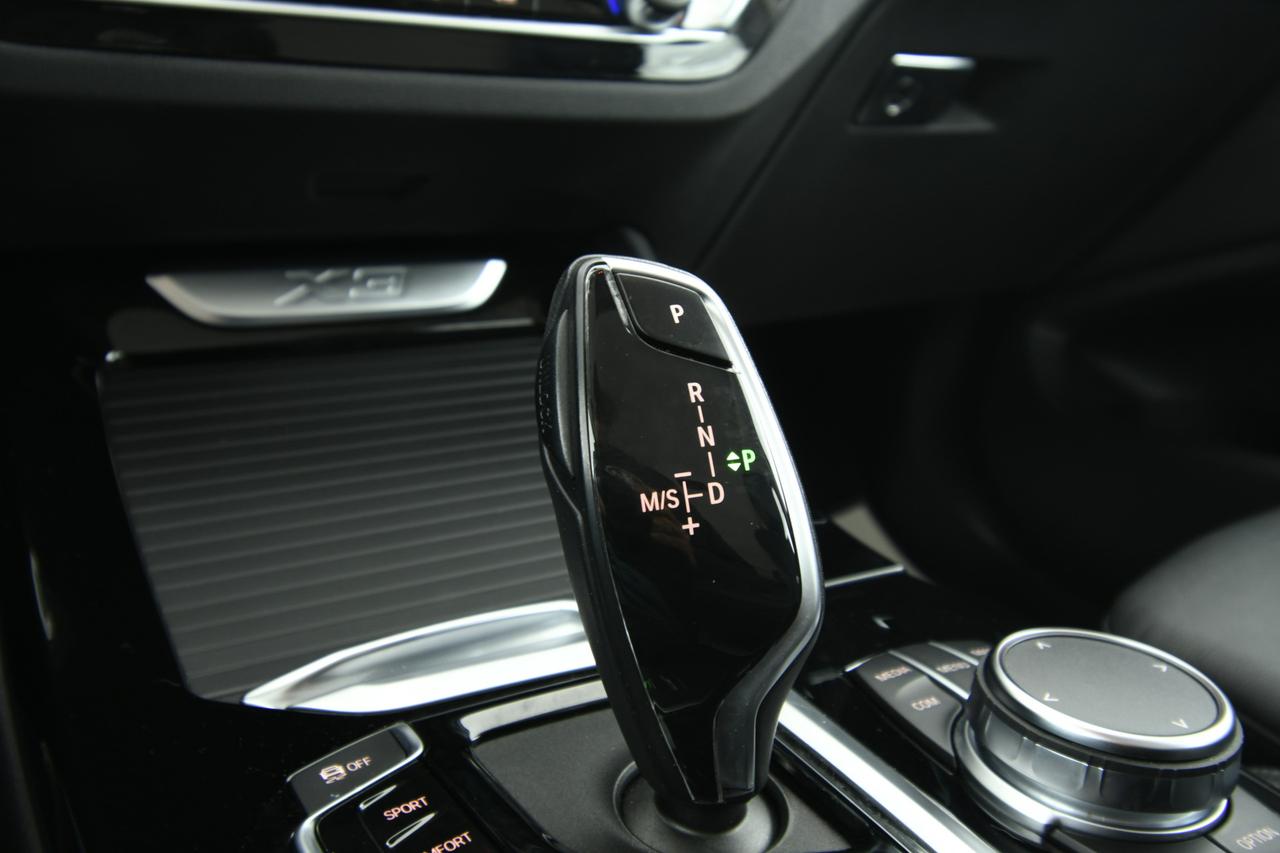 BMW X3 xdrive 20d mhev 48V auto GANCIO TRAINO+PELLE+C19"