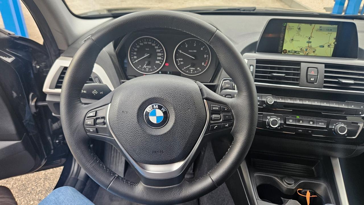 Bmw 116 116d 5p. Advantage