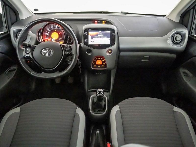 Toyota Aygo Connect 1.0 VVT-i 72 CV 5 porte x-play