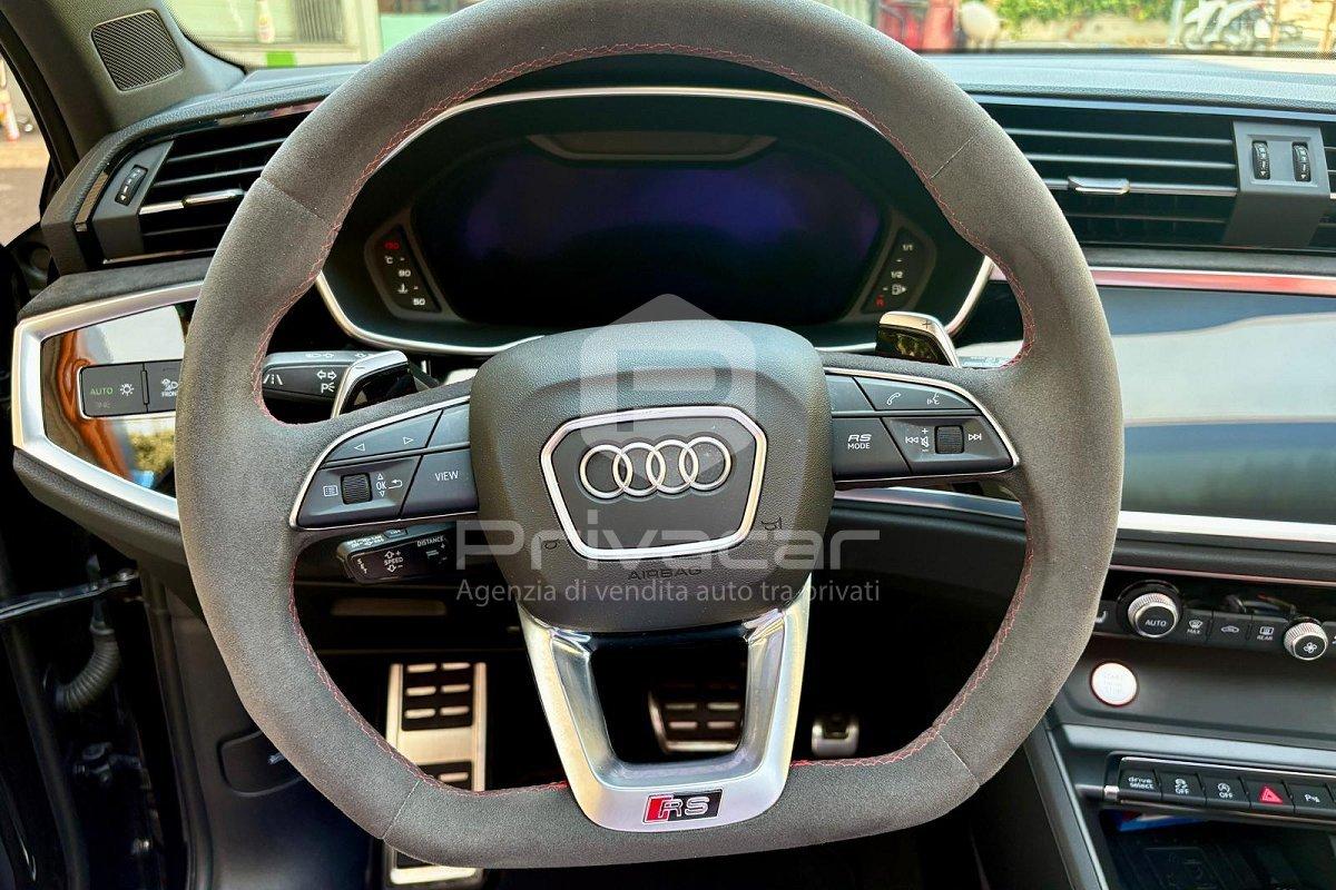 AUDI RS Q3 SPB quattro S tronic