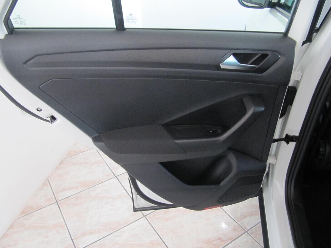 Volkswagen T-Roc 2.0 TDI SCR 150 CV DSG Life - AUTOMATICO