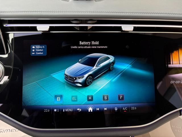 MERCEDES-BENZ E 300 de hybrid EQ 4Matic AMG Line Premium.