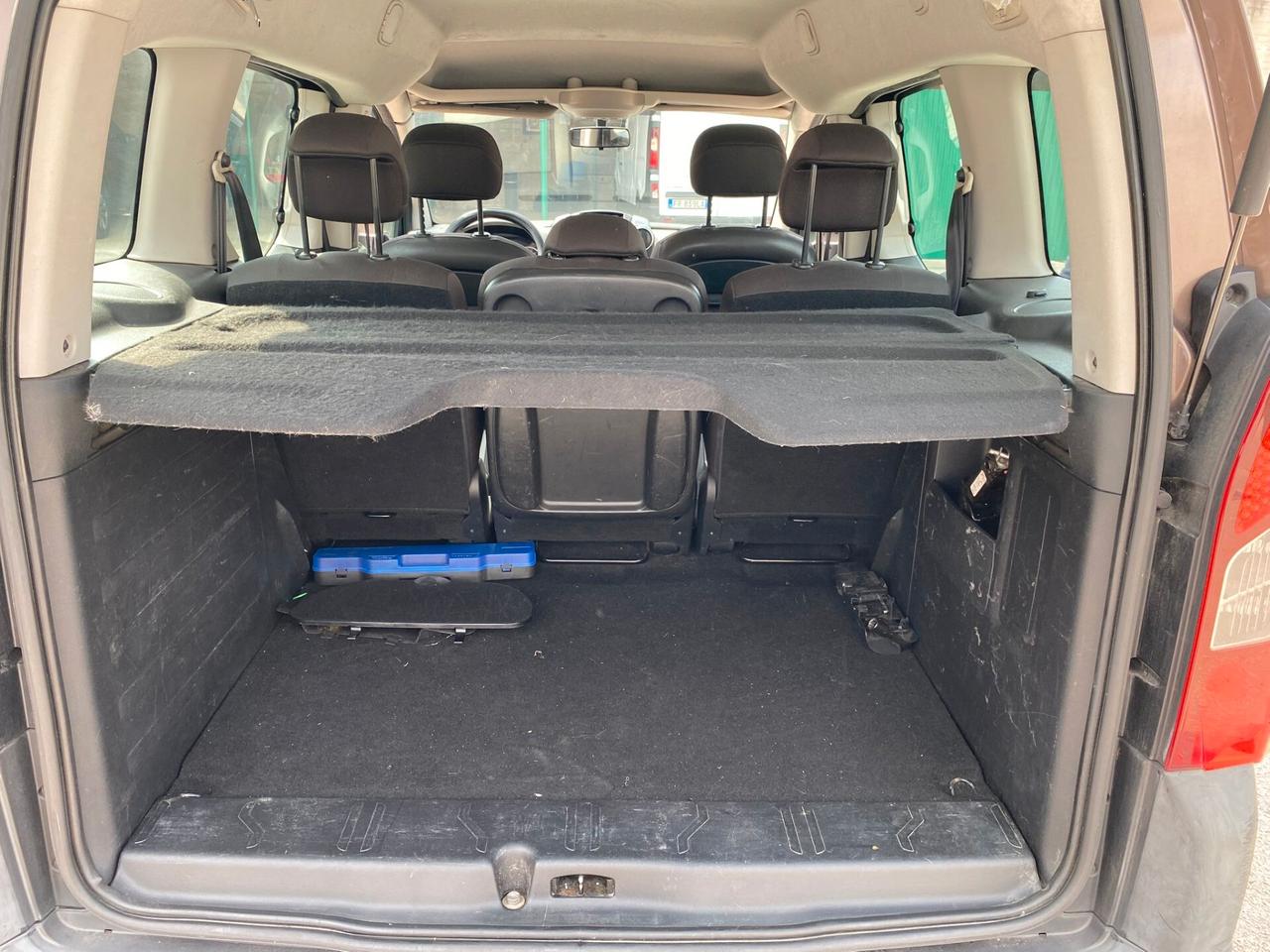 Peugeot Partner autovettura 1.6hdi full opt 2014