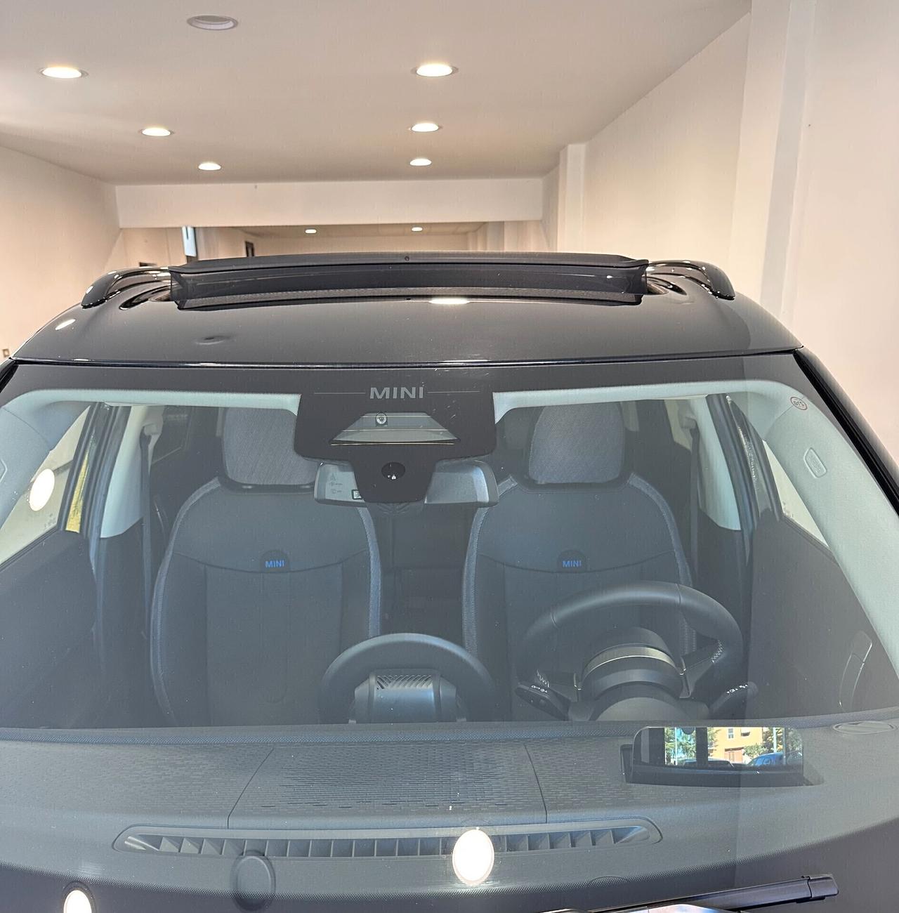 Mini Countryman C Autom. / PANORAMA / R18 / LED AMBIENT / PELLE / FARI MATRIX