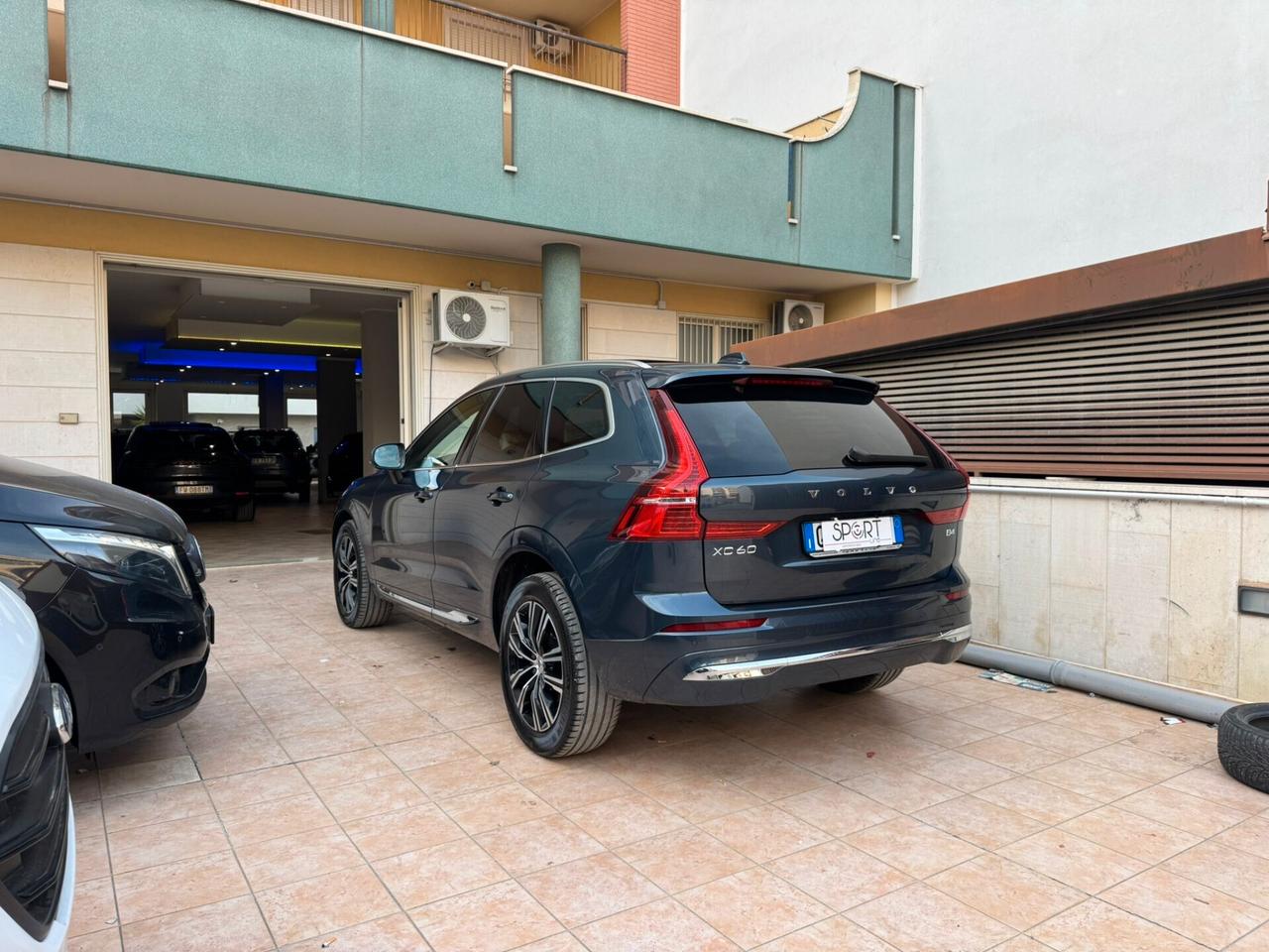 Volvo XC 60 XC60 B4 (d) AWD Geartronic Inscription