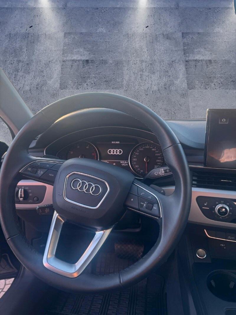 AUDI A4 5ª serie A4 Avant 35 TDI/163 CV S tron...