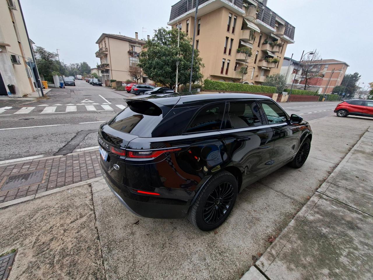 Land Rover Range Rover Velar 2.0d i4 SE 180cv 24 mesi garanzia