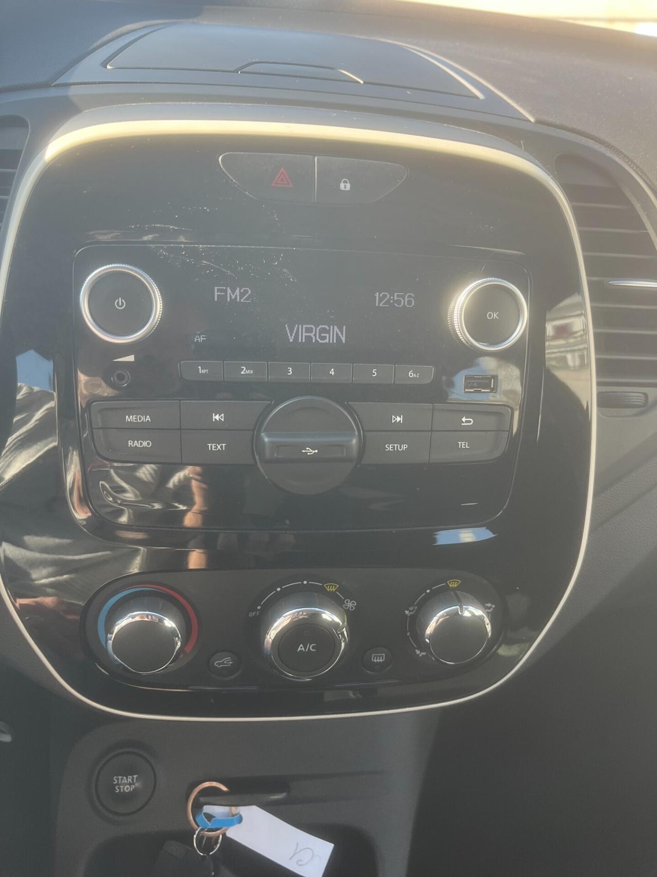 Renault Captur dCi 8V 90 CV EDC Sport Edition2