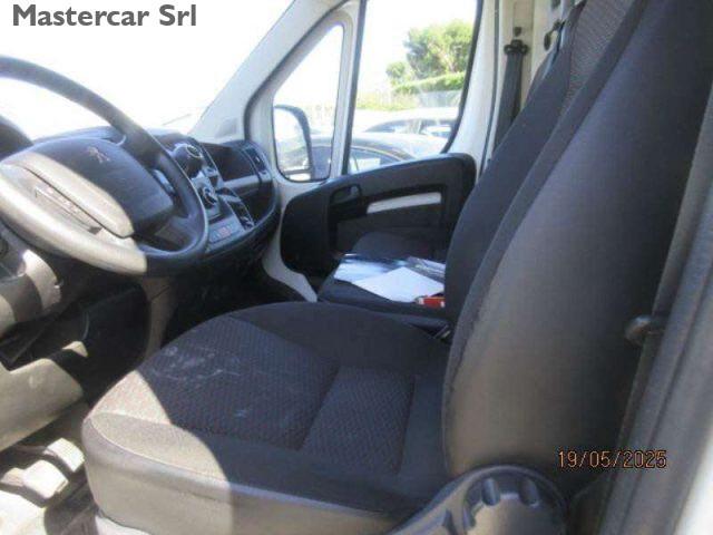PEUGEOT Boxer L1H1 333 2.2 BLUEHDI 140CV SeS- GD677AS