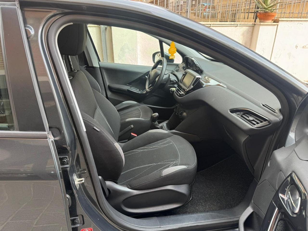 PEUGEOT 208 1.2 VTi 82CV 5 porte Active GPL