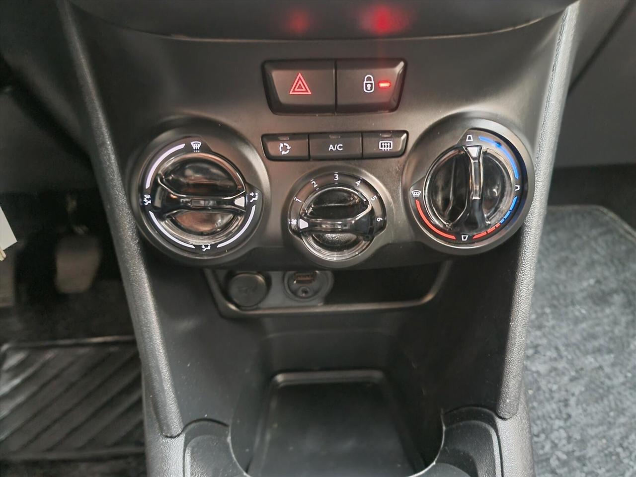 Peugeot 208 PureTech 68 5 porte Access 1.0 BENZ