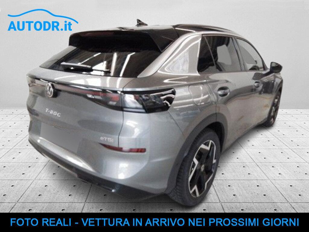 Volkswagen T-Roc 1.5 eTSI 150cv DSG R-Line Full optional, Garanzia VW fino al 2031