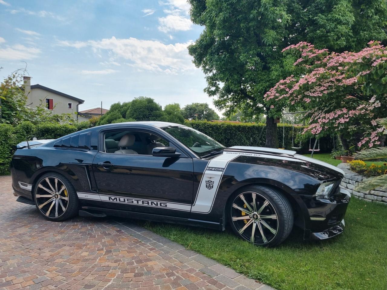 Ford Mustang 4.0cc V6 213cv NO SUPRBOLLO!!!!